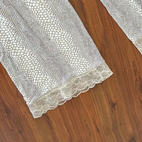 Eberjey sage soft cream purple lace top two-piece pajama set S - Picture 4 of 7